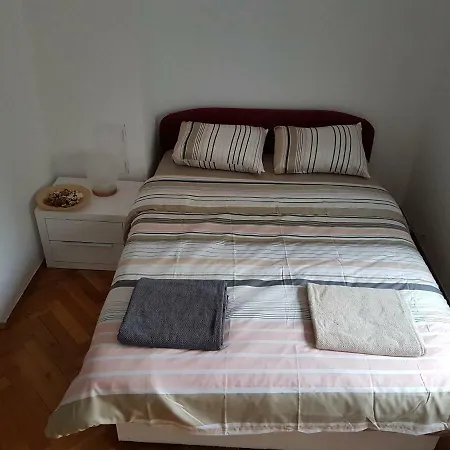Apartment Cosy Flat And Charming Balcony In A Pedestrian Zone *