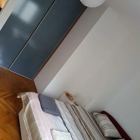 Cosy Flat And Charming Balcony In A Pedestrian Zone * Belgrade